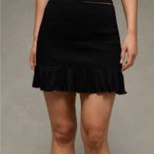 Danny & Nicole Black Ruffle-Hem Mini Skirt